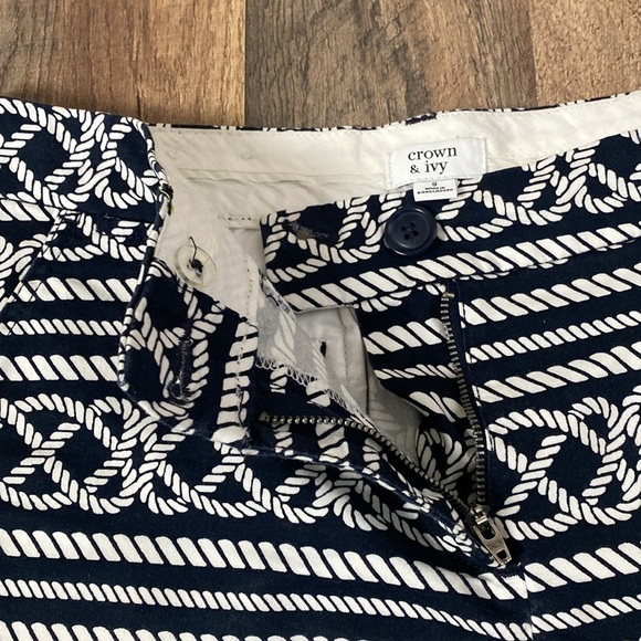 Crown & Ivy Nautical Rope Cotton Spandex Blend Navy and White 5” Shorts - Picture 9 of 9